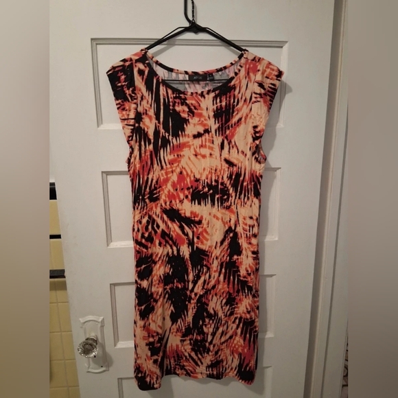 Dresses & Skirts - Sleeveless Abstract Print Dress in Coral and Black